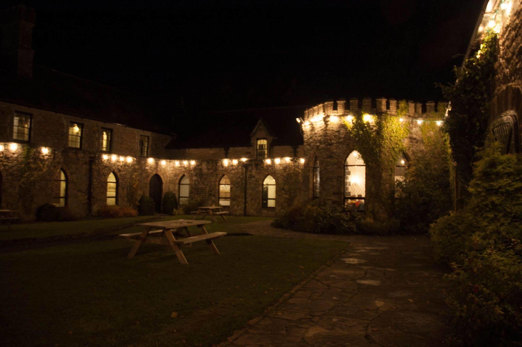Kinnitty Castle Hotel Extérieur photo